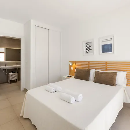 Villa Altos Gadea 9b By Escape